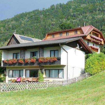 Appartements Caroline Оссиах Экстерьер фото