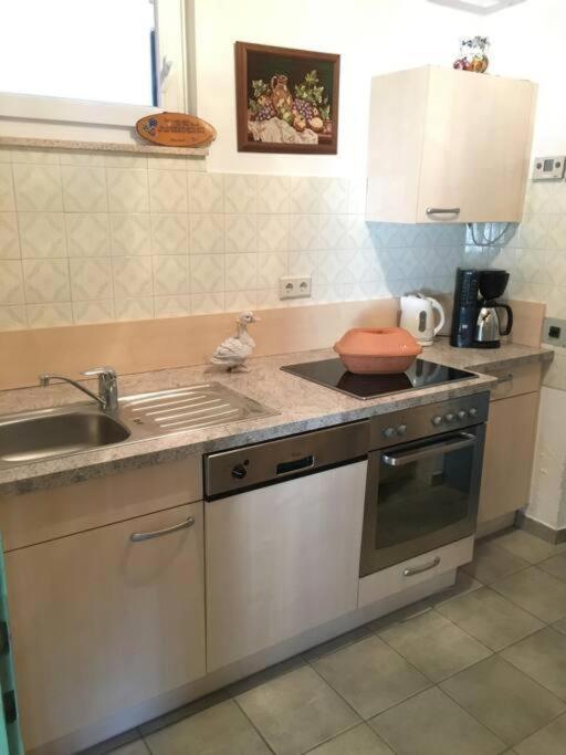 Appartements Caroline Оссиах Экстерьер фото